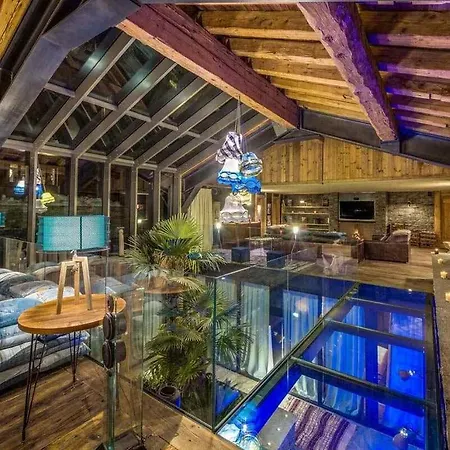 Unique Chalet 7 Bedrooms